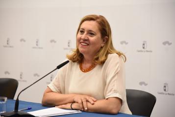 La consejera de Educación, Cultura y Deportes, Rosa Ana Rodríguez, presenta la programación de otoño de la Red de Artes Escénicas y Musicales de Castilla-La Mancha.