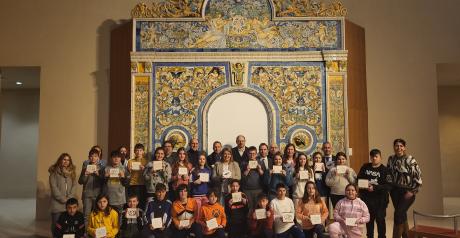 Mil nuevos alumnos de 20 centros educativos de Talavera y Gamonal aprenden el proceso de elaboración y decoración de la cerámica