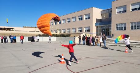 Más de 1.200 estudiantes de 5º y 6º de Primaria de 50 centros educativos de la provincia participan en la actividad `Seed” de deportes aéreos