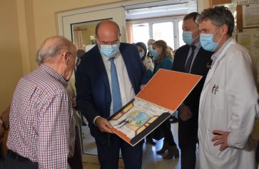 El vicepresidente de Castilla-La Mancha, José Luis Martínez Guijarro, visita las obras de la Residencia de Mayores ‘Las Hoces’ 