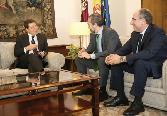 Reunión con el Consejo Regional de Cámaras de Comercio e Industria de Castilla-La Mancha