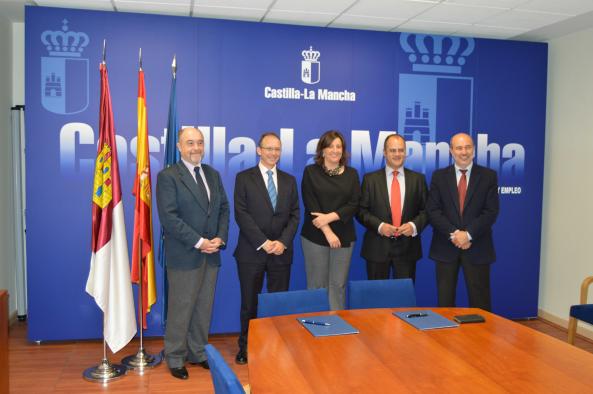 La Consejería de Economía, Empresas y Empleo y Gas Natural Castilla-La Mancha acuerdan colaborar en el fomento de empleo en la región  