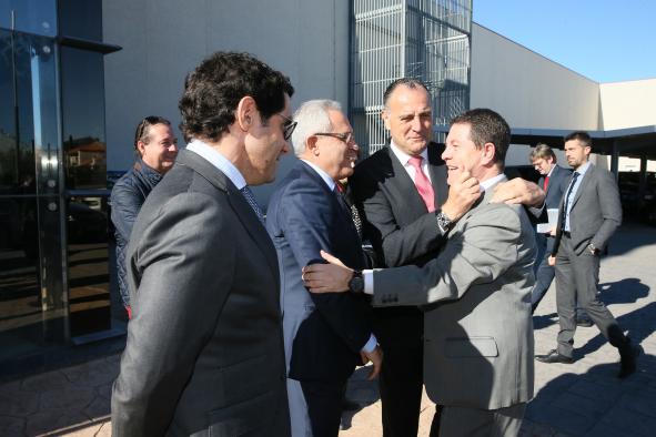El presidente García-Page visita la sede de Incarlopsa en Tarancón