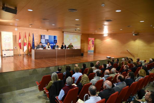 l presidente de Castilla-La Mancha, Emiliano García-Page, inaugura en la Fábrica de Harinas de Albacete, las I Jornadas Regionales sobre Indicaciones Geográficas Protegidas No Alimentarias (IGPs)