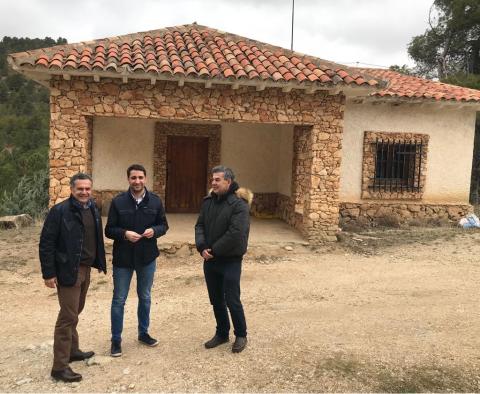 Acto de cesión del uso del Refugio de la Oriñuela al Ayuntamiento de San Pedro