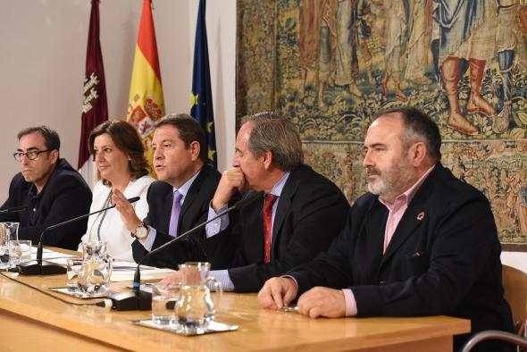 Primera reunión con agentes sociales y económicos para un nuevo Pacto por el Crecimiento y la Convergencia Económica