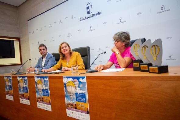 La consejera de Educación, Cultura y Deportes, Rosa Ana Rodríguez, presenta el XXVI Campeonato de España de Aerostación