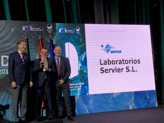 El Gobierno regional felicita a Laboratorios Servier S.L. premiado por su gestión ambiental sostenible en los EMAS, prestigiosos galardones avalados por la Unión Europea
