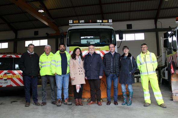 Visita de Pedro Antonio Ruiz Santos al Destacamento de Elche de la Sierra