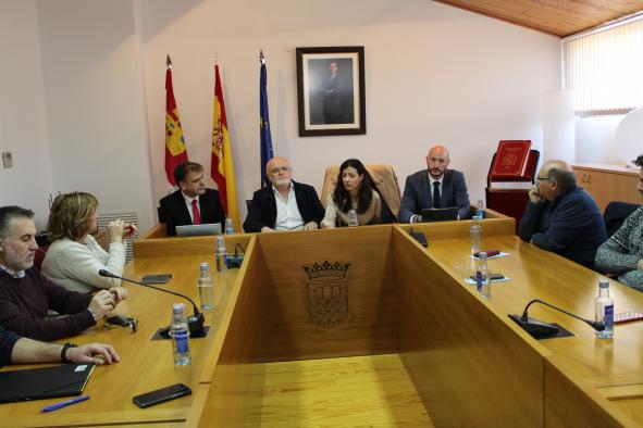 Reunión Consejería de Desarrollo Sostenible y alcaldes Sierra del Segura