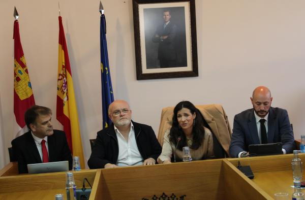 Reunión Consejería de Desarrollo Sostenible y alcaldes Sierra del Segura