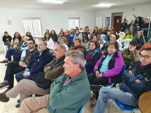 El Gobierno regional ensalza el gran valor natural del Parque Natural del Valle de Alcudia y Sierra Madrona como cuartel de invernada para las grullas en su proceso migratorio