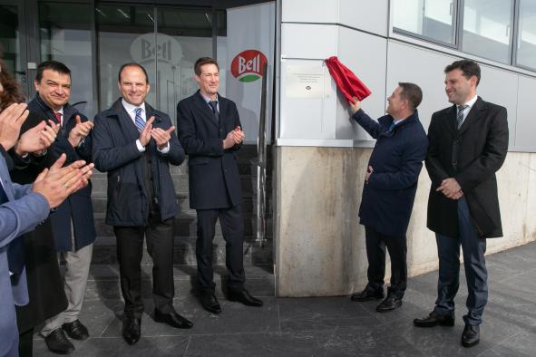 Inauguración de la nueva planta de la multinacional Bell Group en Fuensalida (Toledo)