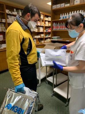 Más de 1.000 pacientes han recibido en sus domicilios los medicamentos de dispensación hospitalaria desde el inicio de la emergencia sanitaria