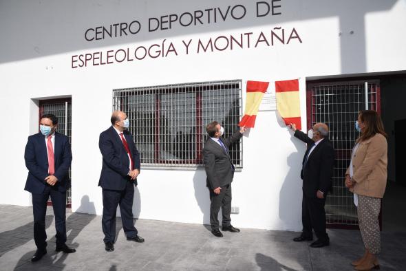 Inauguración del Centro de Espeleología de Chillarón (II)