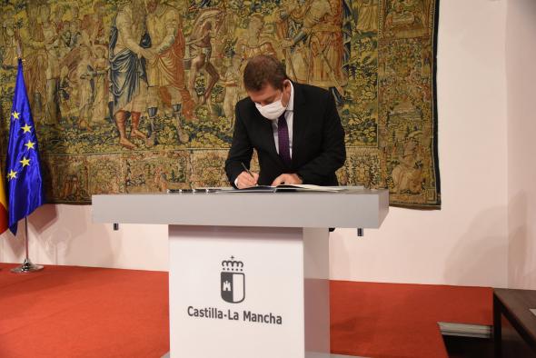 Firma del protocolo para la remodelación integral del Paseo de San Gregorio de Puertollano