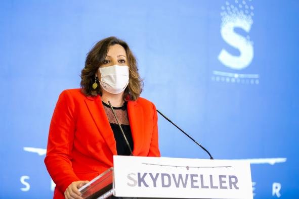 Asiste a la presentación del proyecto de la empresa aeronáutica Skydweller (II)