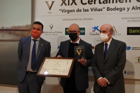 MARTINEZ ARROYO VISITA EL CERTAMEN VIRGEN DE LAS VIÑAS