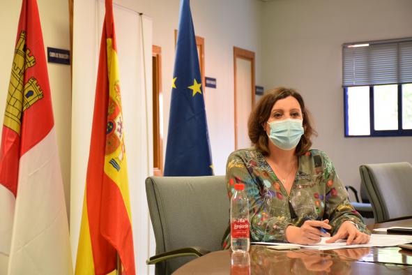 El Gobierno de Castilla-La Mancha destaca el carácter innovador y el enorme potencial tractor de la industria farmacéutica de la región