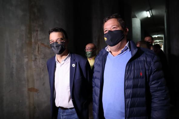  El consejero de Agricultura, Agua y Desarrollo Rural, Francisco Martínez Arroyo se desplaza a Bodegas La Remediadora para conocer las últimas inversiones realizadas en sus instalaciones