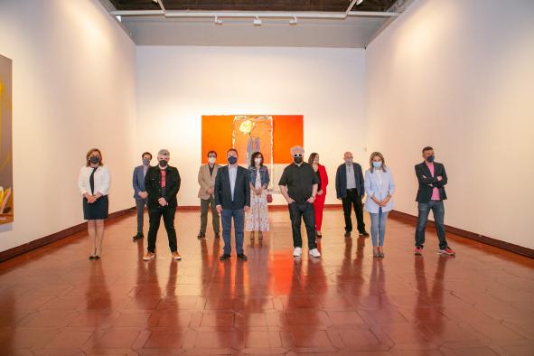 El Gobierno regional retoma la agenda de grandes exposiciones con la inauguración de la muestra ‘Pintura’, de los artistas Jorge Galindo y Pedro Almodóvar