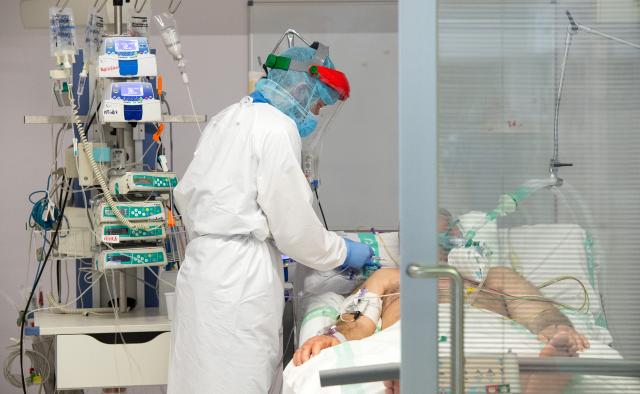 Dos hospitales de Castilla-La Mancha ya no tienen pacientes COVID-19 y dos más sólo tienen uno