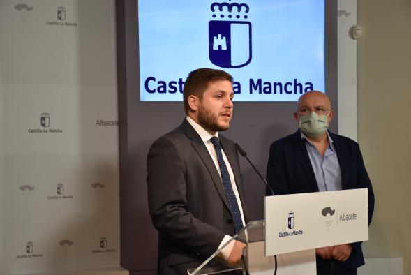El consejero de Fomento, Nacho Hernando, informa sobre asuntos del Consejo de Gobierno relativos a su departamento en Albacete