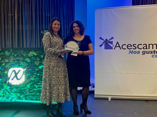 El Gobierno de Castilla-La Mancha recibe el Premio Especial ‘ACESCAM 26 Aniversario’ por su compromiso con el bienestar de las personas mayores