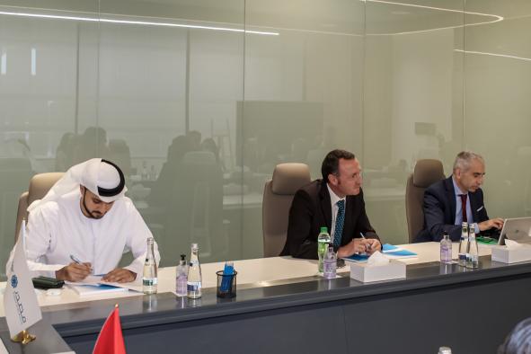 Reunión con representantes del fondo de inversión Masdar en Abu Dhabi