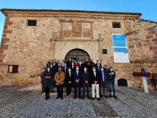 El avance hacia un modelo sostenible que frene el cambio climático une al Gobierno de Castilla-La Mancha y a los ayuntamientos ciudadrealeños