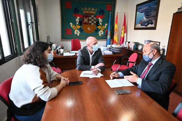El director general de Empleo, José Luis Cabezas, se reúne, a las 10:30 horas, con el alcalde de Argamasilla de Alba, Pedro Ángel Jiménez, para tratar asuntos relacionados con las políticas de empleo.
