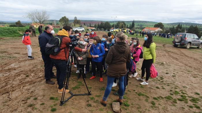 El Gobierno de Castilla-La Mancha conmemora el Día Internacional de los Bosques con un centenar de alumnos de Primaria de Sta. Cruz de Mudela