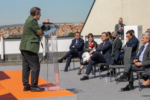 Inaugura la reforma de las instalaciones de Radio Televisión Española en Castilla-La Mancha