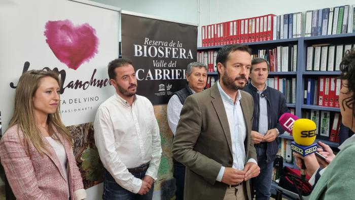 El Gobierno de Castilla-La Mancha publicará una orden de ayudas por valor de 1,1 millones de euros en beneficio del territorio de la Reserva de la Biosfera ‘Valle del Cabriel’ 