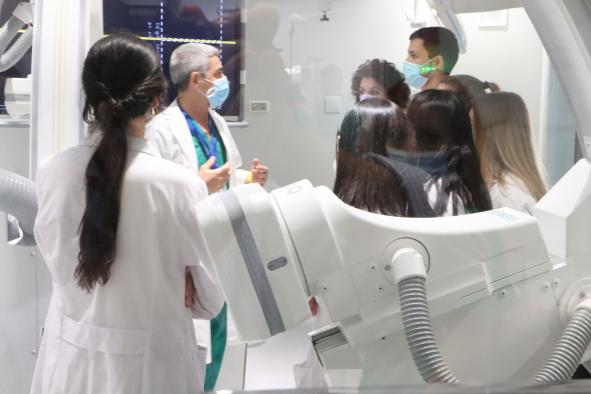 Estudiantes de Medicina de la UCLM conocen las instalaciones del Hospital Universitario de Toledo donde cursarán sus estudios 