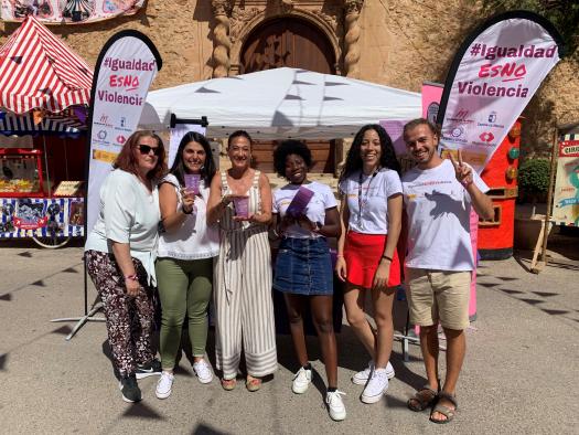 El Gobierno de Castilla-La Mancha retoma la campaña de concienciación frente a la violencia de género y la violencia sexual en 40 municipios   