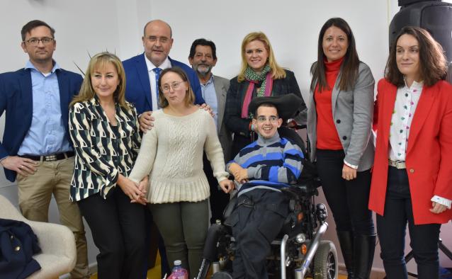 El Gobierno de Castilla-La Mancha fomenta iniciativas para la inserción laboral de personas con discapacidad