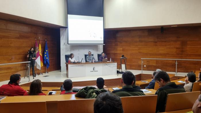 El Gobierno de Castilla-La Mancha reúne a expertos en Toledo para abordar la situación actual del conejo en la región