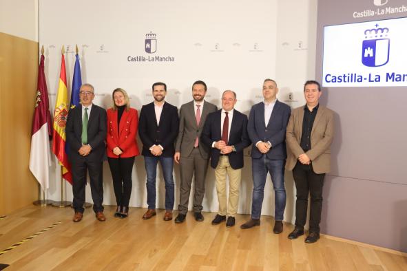 El Gobierno regional va a invertir a lo largo de 2023 más de medio millón de euros para fortalecer los servicios encargados de garantizar los derechos de las personas consumidoras