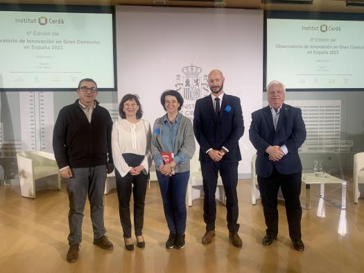 El Gobierno de Castilla-La Mancha, reconocido por el programa de ‘Compra Asistida’ dirigido a personas consumidoras con discapacidad y mayores