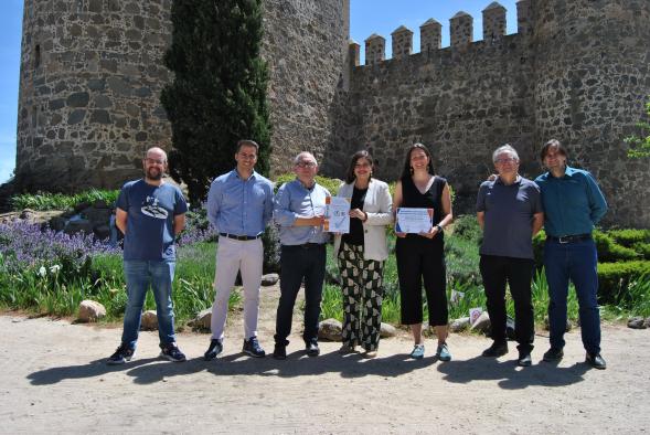 El Gobierno regional felicita al CPEE ‘Ciudad de Toledo’ y al CEIP ‘San Gil Abab’, ganadores de dos concursos de la Red de Albergues Juveniles de España