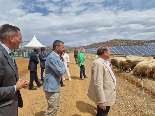 Castilla-La Mancha acelera su transición energética impulsando un modelo más justo y racional de la mano de las energías renovables