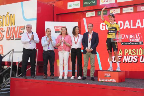 Más de 25.000 personas han seguido en directo las etapas de la Vuelta Ciclista a España femenina a su paso por Castilla-La Mancha