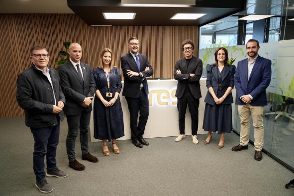 El Gobierno regional y la empresa RES firman un acuerdo para impulsar la Formación Profesional Dual en Energías Renovables, Electricidad y Electrónica