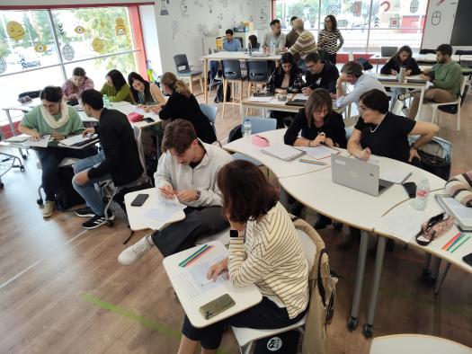 El Gobierno regional forma a docentes para impulsar actuaciones de mejora de la competencia matemática en centros educativos