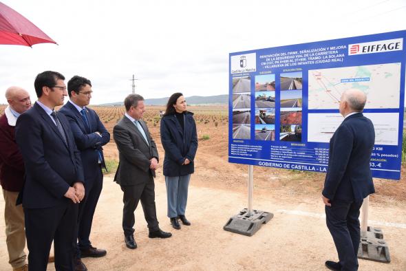 Inauguración de las obras de acondicionamiento de la CM-3127 entre La Solana y Villanueva de Infantes (Ciudad Real)