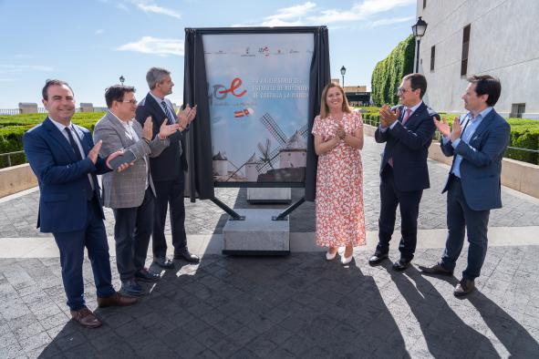 El Gobierno regional destaca que la exposición sobre el 40 aniversario del Estatuto plasma la gran transformación y evolución de Castilla-La Mancha