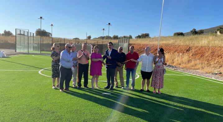 Úbeda inaugura las nuevas instalaciones deportivas de Buenasbodas y subraya el “compromiso incondicional del Gobierno regional con nuestros pueblos” 
