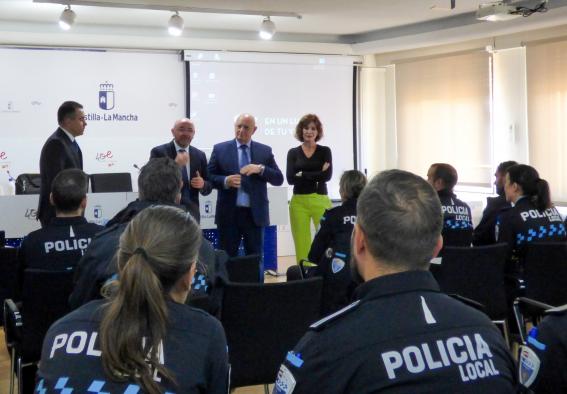 Policías locales de la región se forman, con la colaboración del Banco de España, en intervención ante delitos de falsificación de billetes y monedas