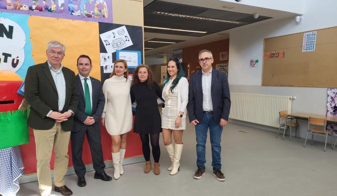 El Gobierno regional ha destinado cerca de 150.000 euros para dotar de cocina `in situ´ a los 3 comedores de los CEIP del “Señorío de Illescas”